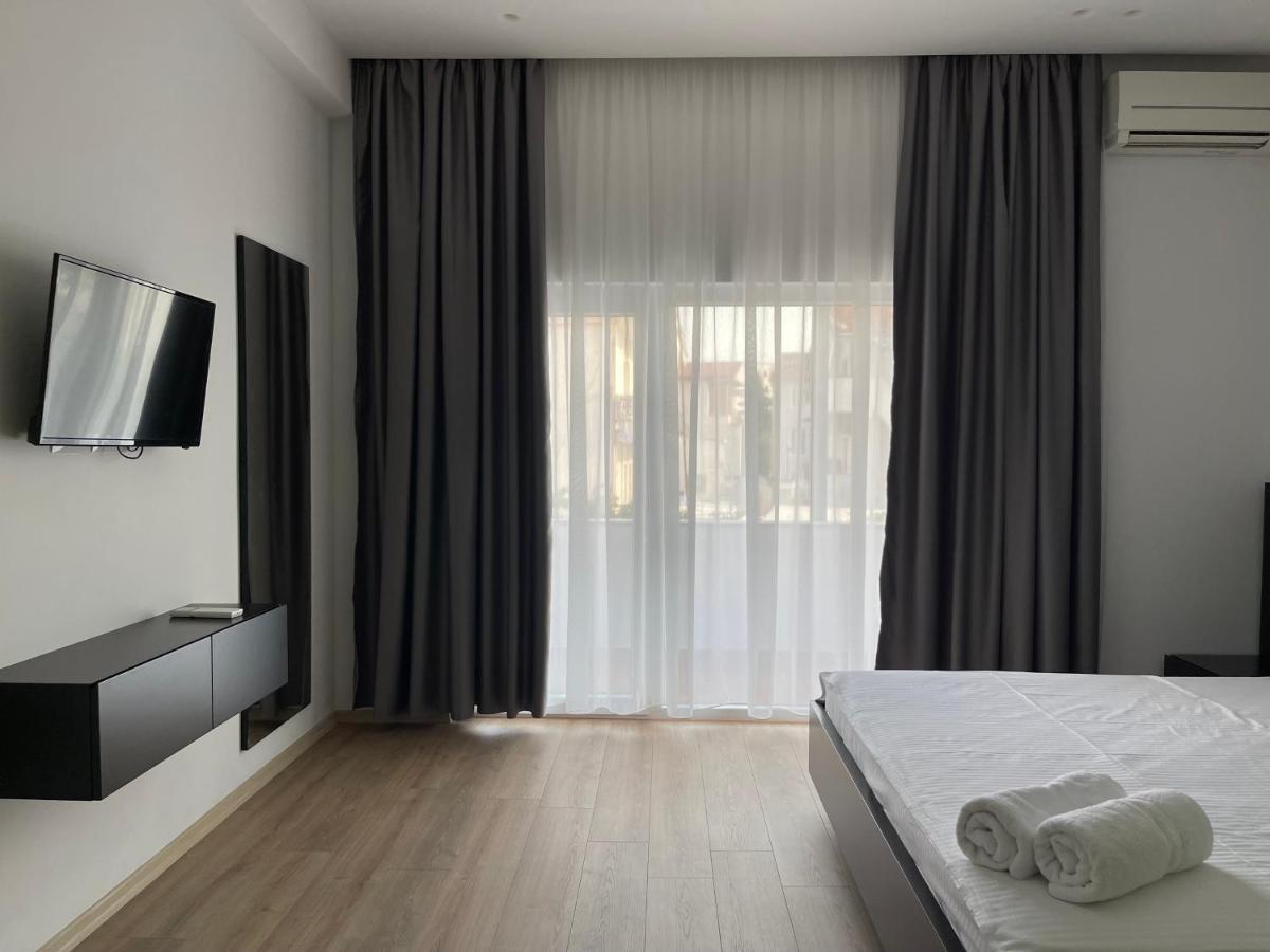 Ladi Rooms Tirana Exterior foto