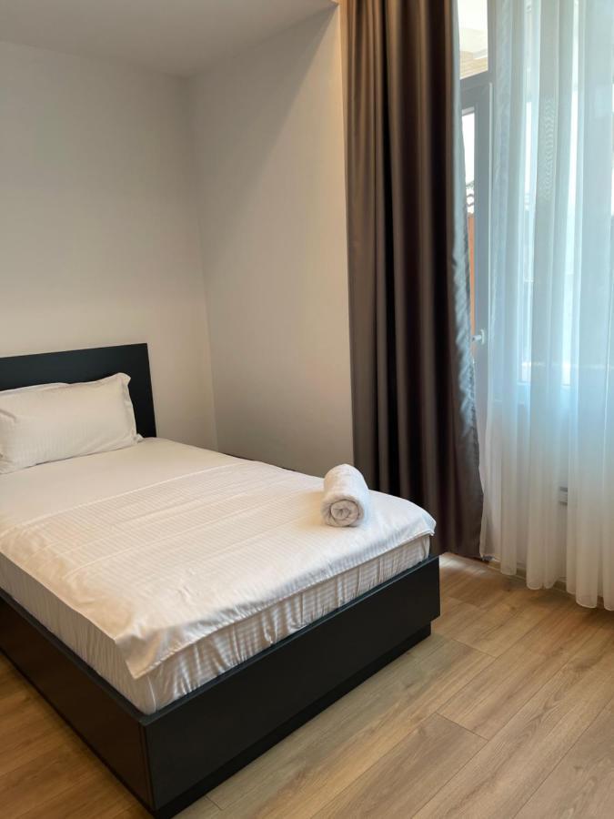 Ladi Rooms Tirana Exterior foto