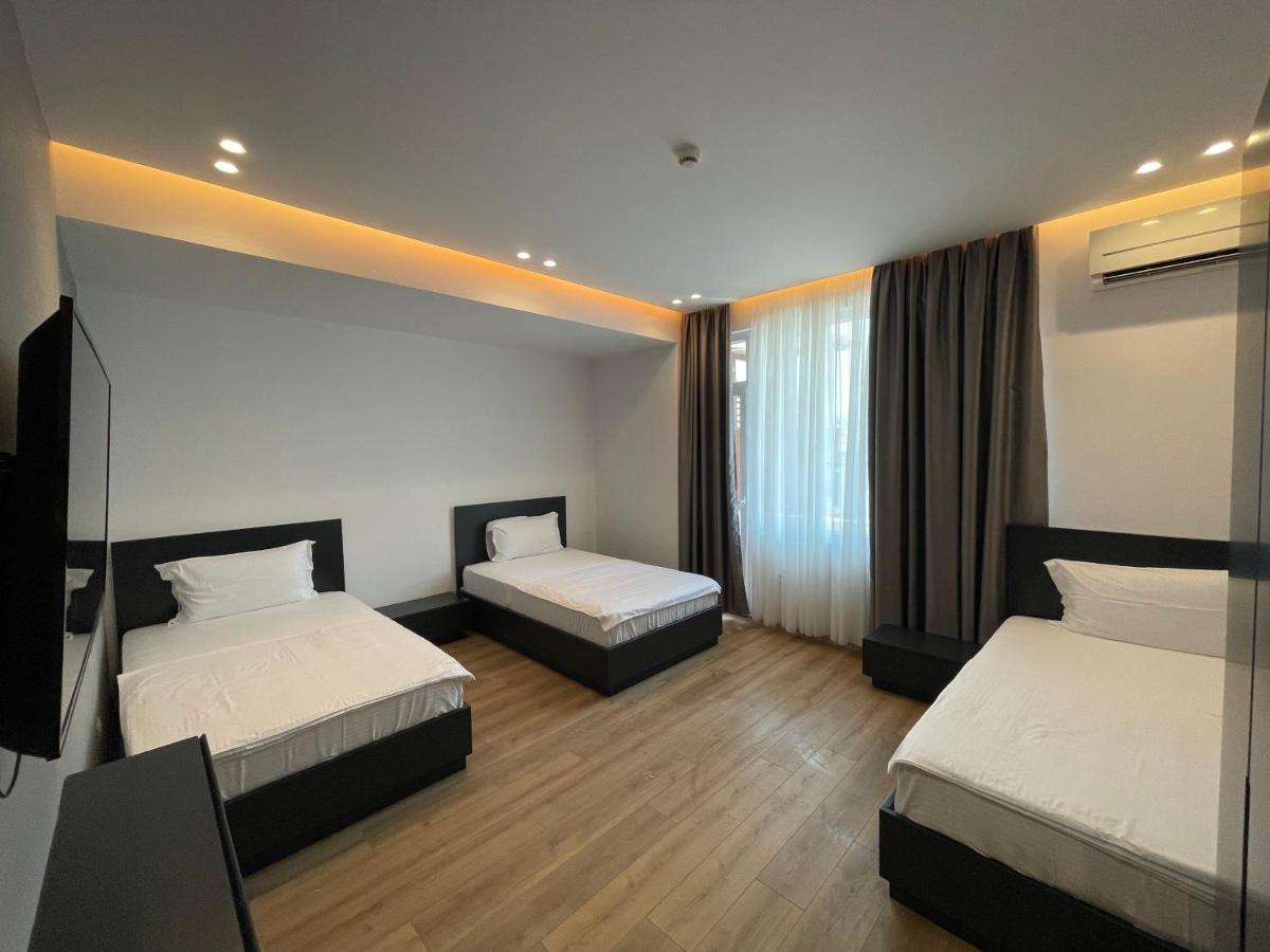 Ladi Rooms Tirana Exterior foto