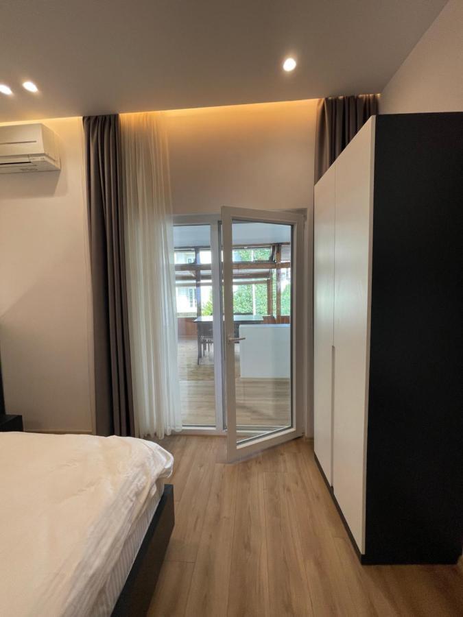 Ladi Rooms Tirana Exterior foto
