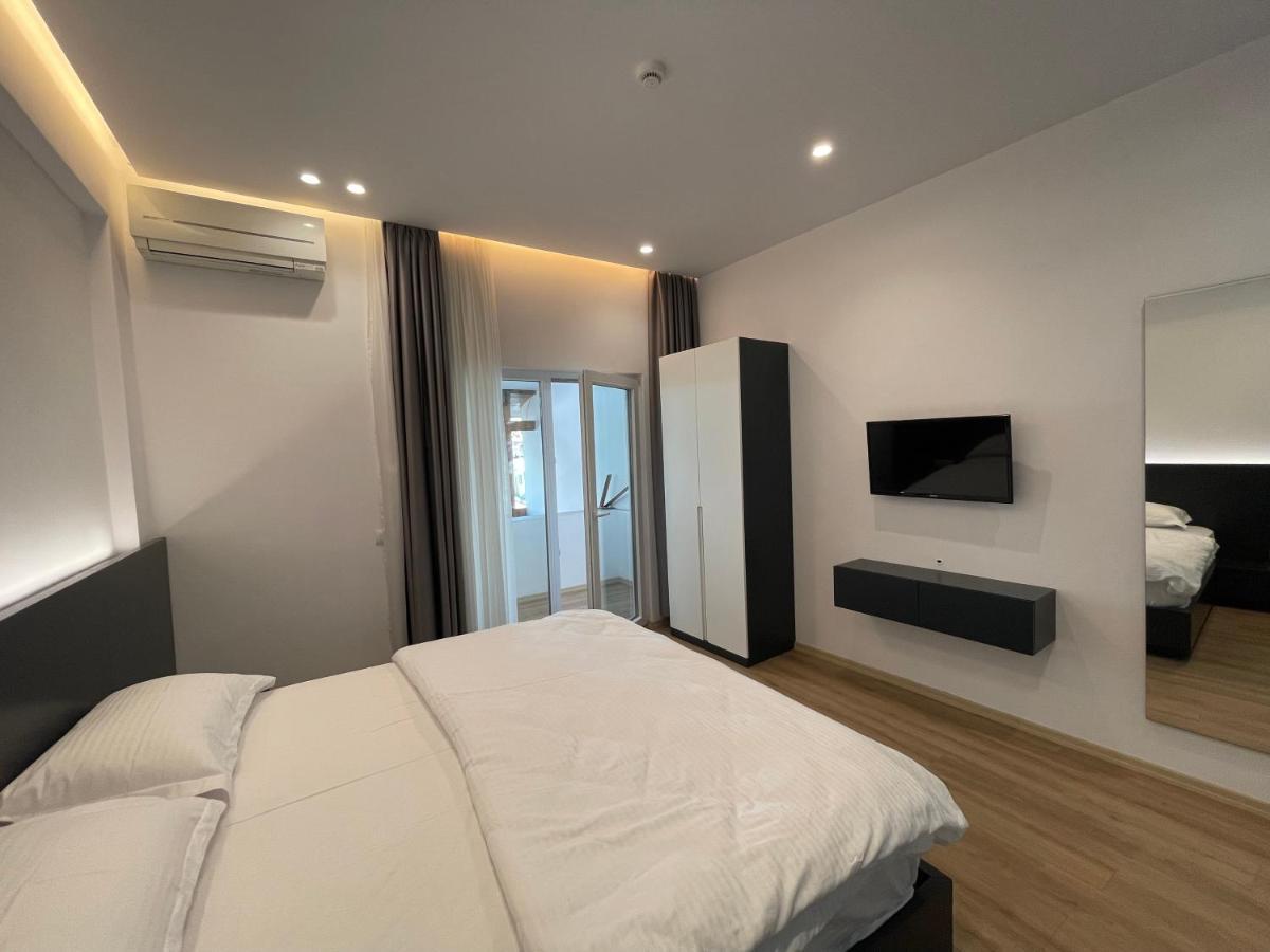 Ladi Rooms Tirana Exterior foto
