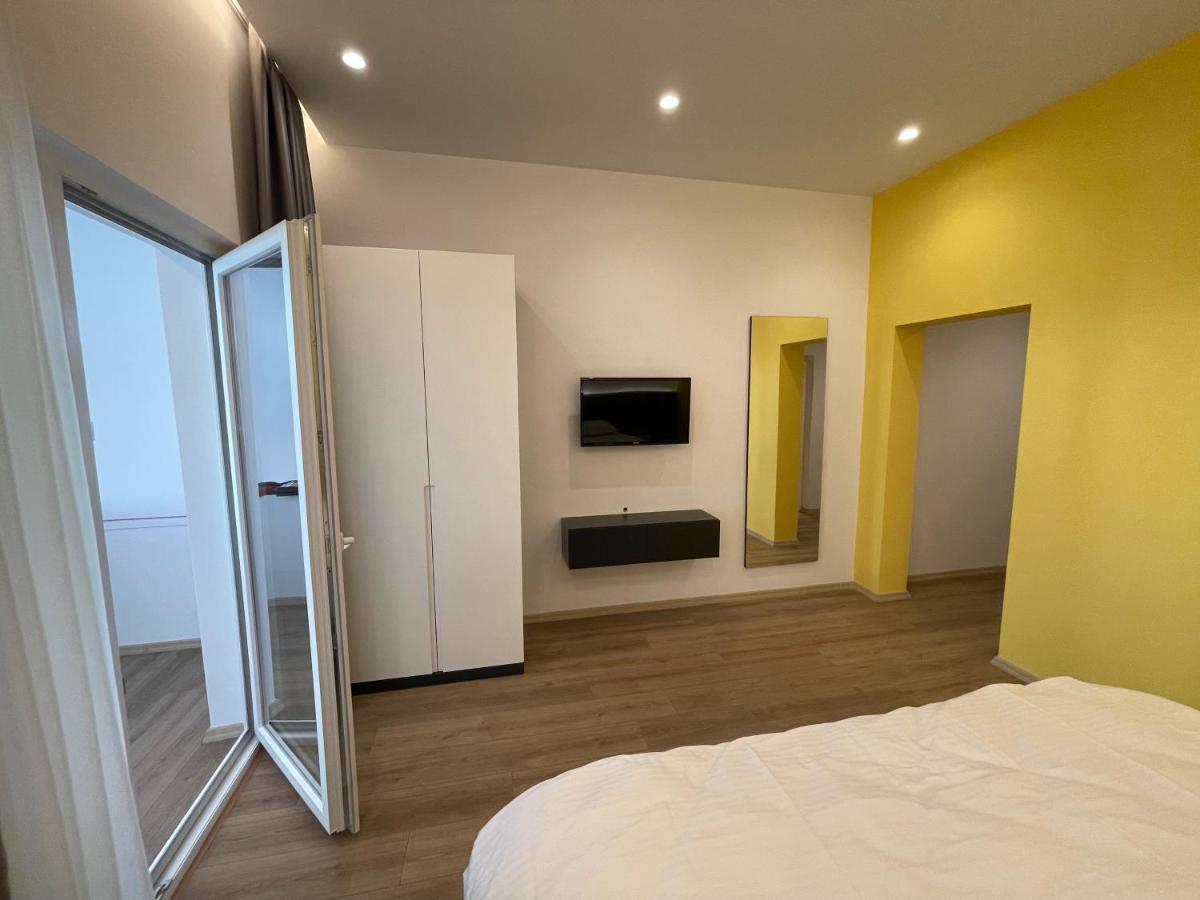 Ladi Rooms Tirana Exterior foto