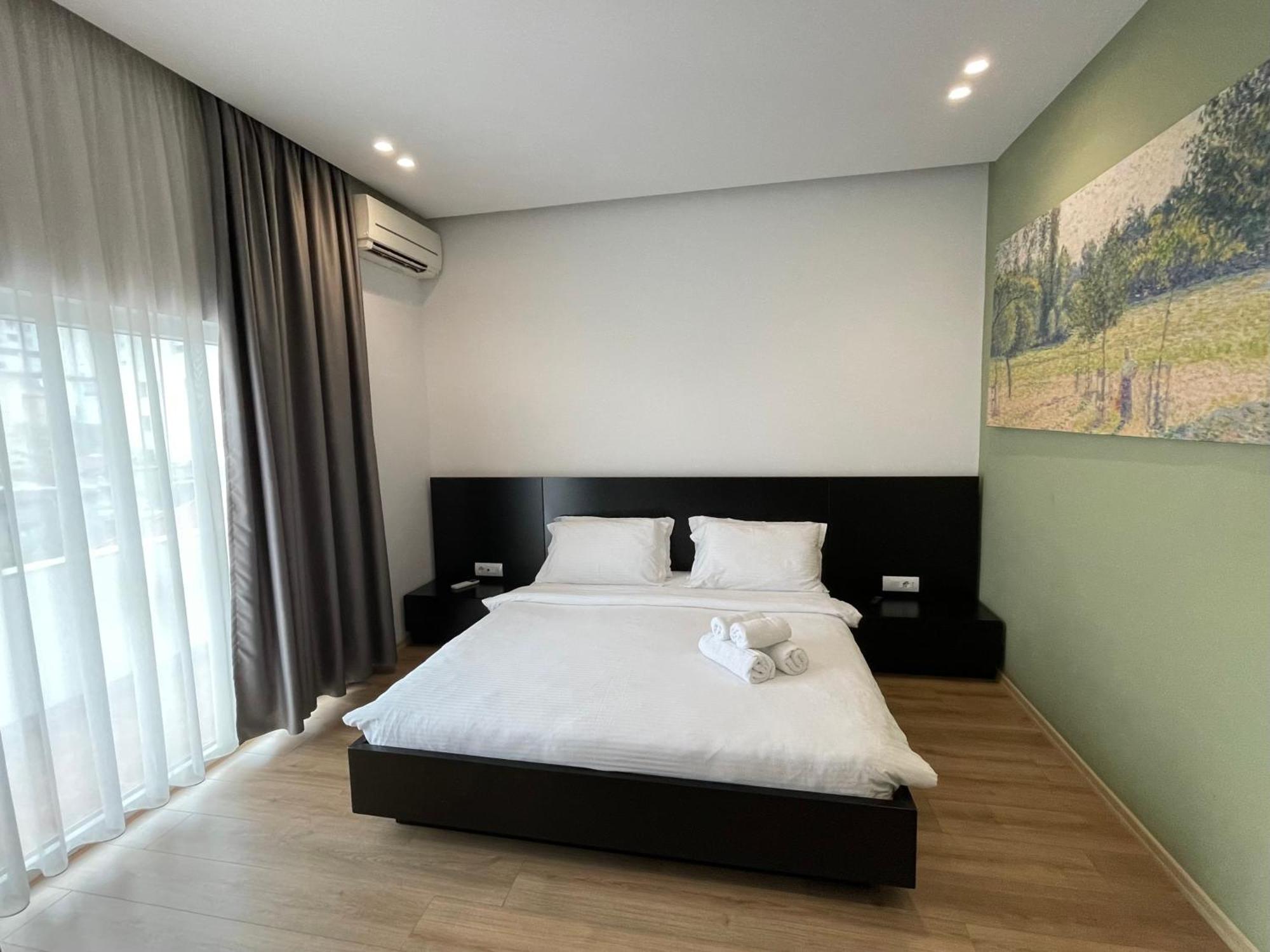 Ladi Rooms Tirana Exterior foto